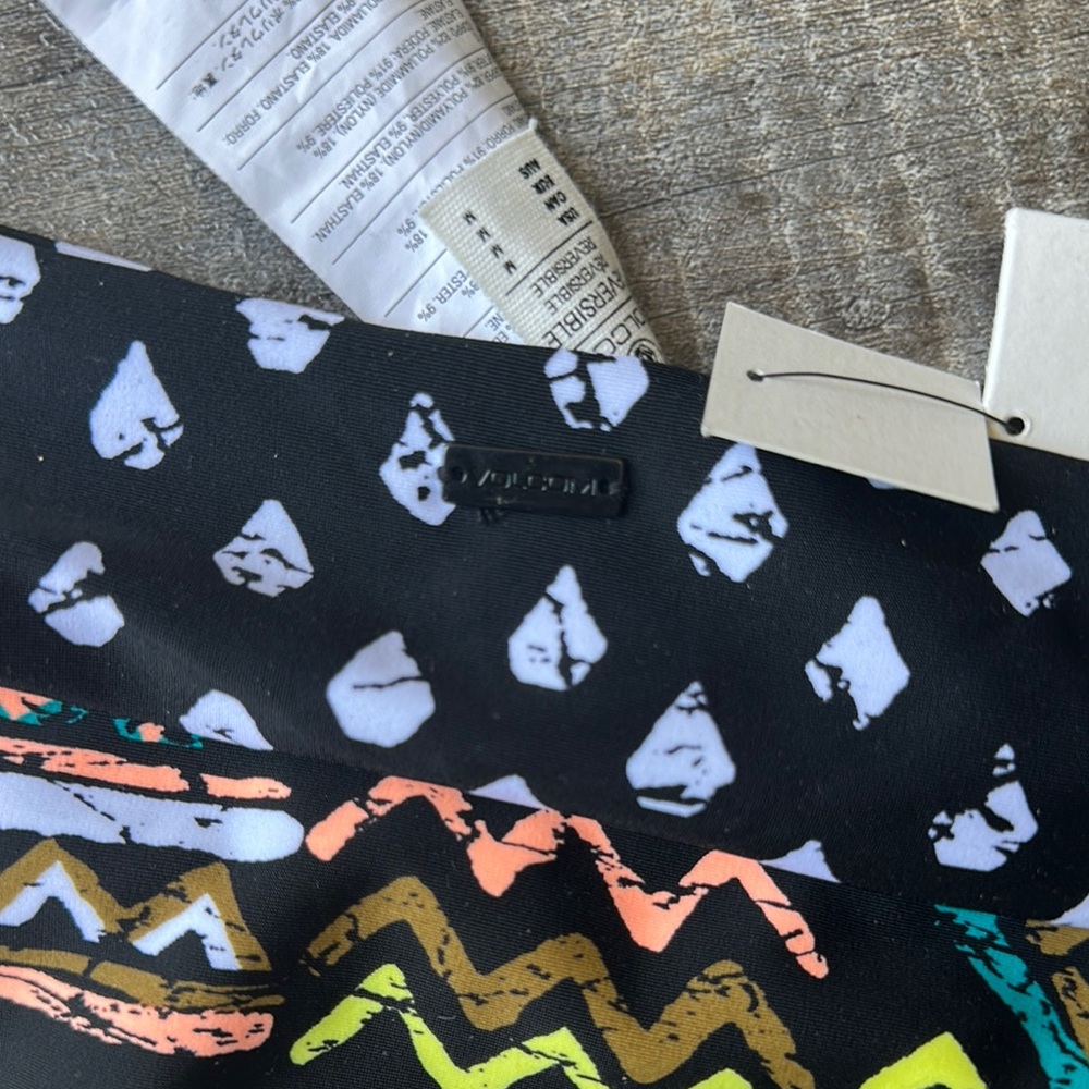 NWT Volcom Swim Bottoms - Picture 4 of 5
